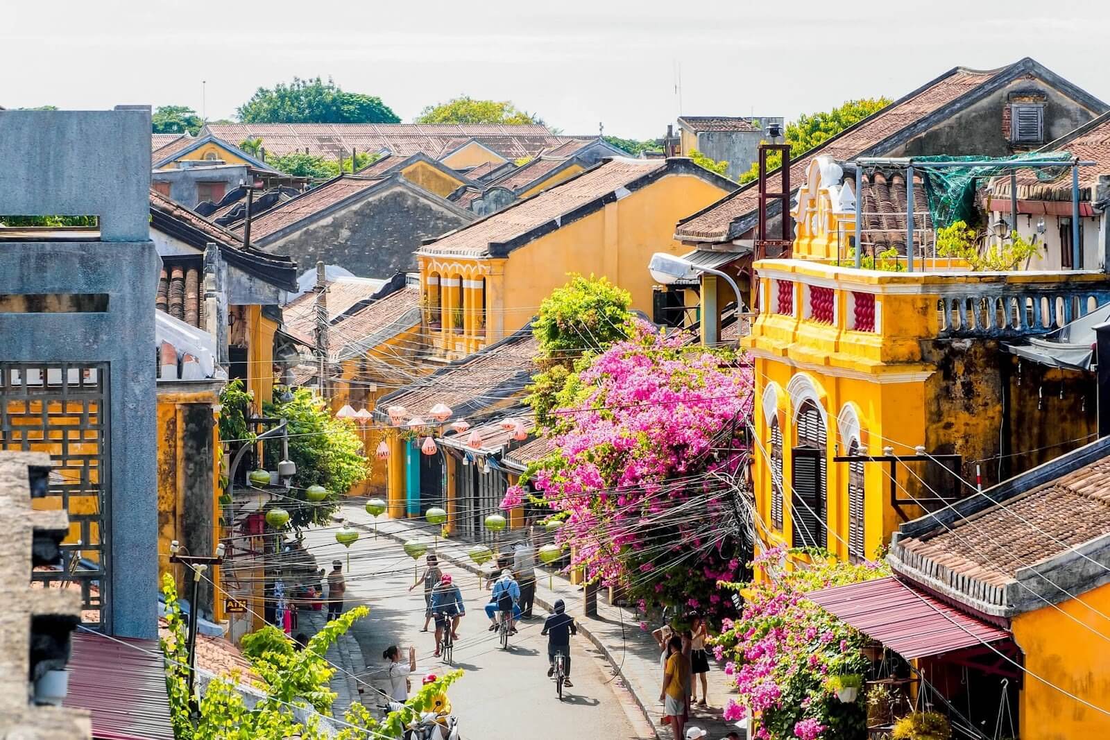 Từ Hội An đến Bà Nà - Một ngày trải nghiệm văn hóa Đông - Tây độc đáo 5 pho co hoi an du lich de men vn
